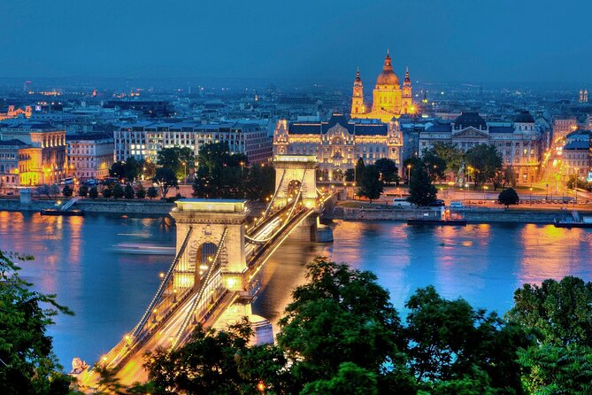 3 Capitals - from Vienna to Bratislava & Budapest Private Tour - Vienna start: leaving the city with context, not just empty drive time