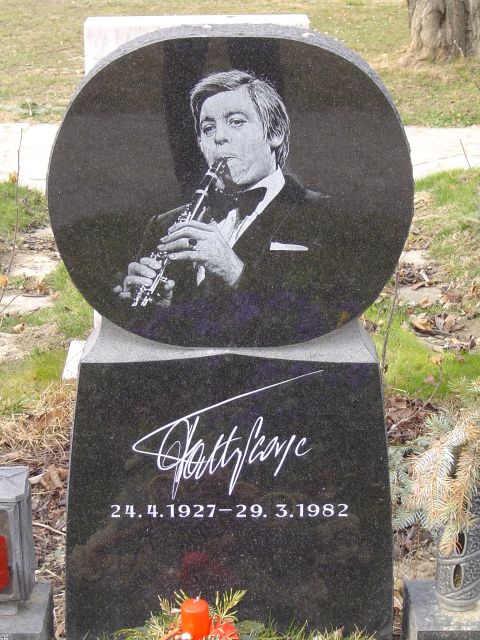3-Hour Walking Tour of Vienna Central Cemetery - Key things you should look for on this Vienna cemetery walk