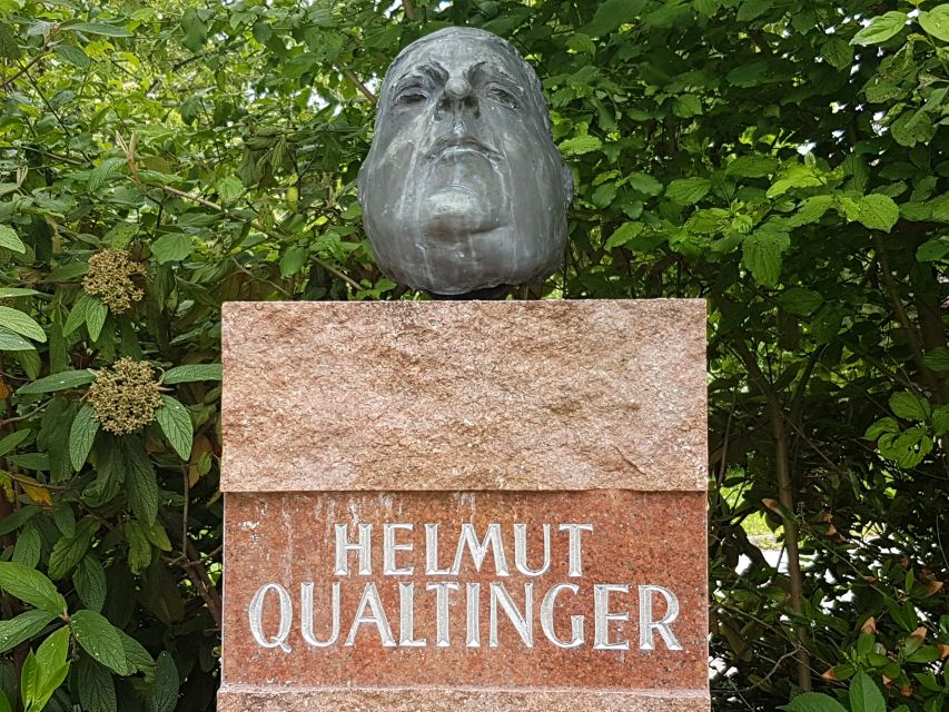3-Hour Walking Tour of Vienna Central Cemetery - Meeting at Gate 2 and getting in without friction