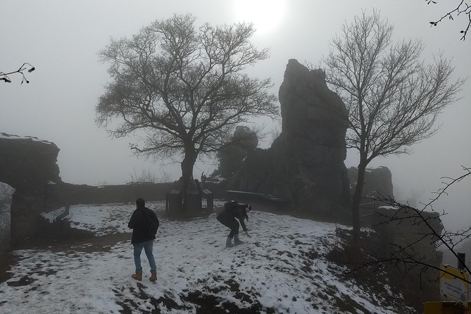 4-Hour Private Alpine Hiking Tour 'In the footsteps of king Lionheart' - Wet Weather, Alternate Routes, and Why This Matters