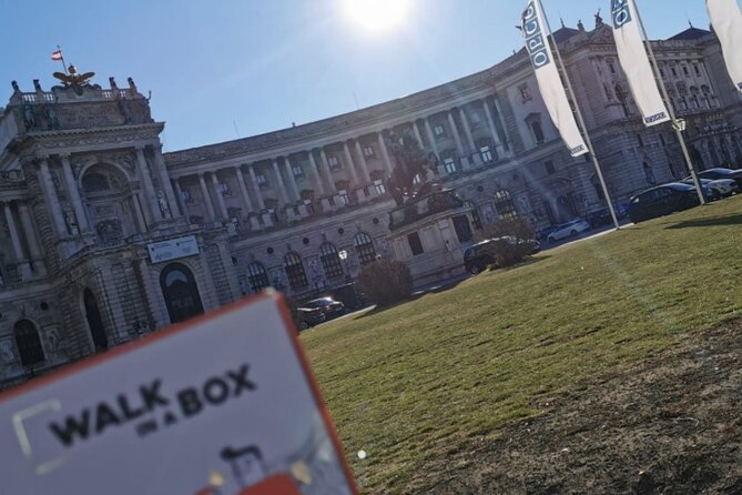 A box for a romantic walk in the city center of Vienna - What I’d watch for, since this is self-guided