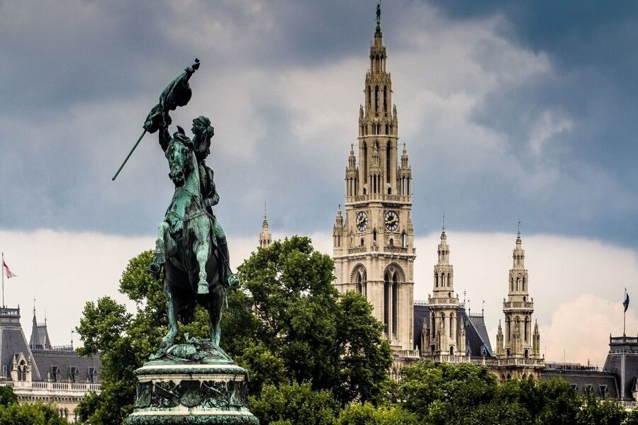 An Introduction to Vienna Walking Tour - What to Wear, What to Avoid, and Who Should Skip