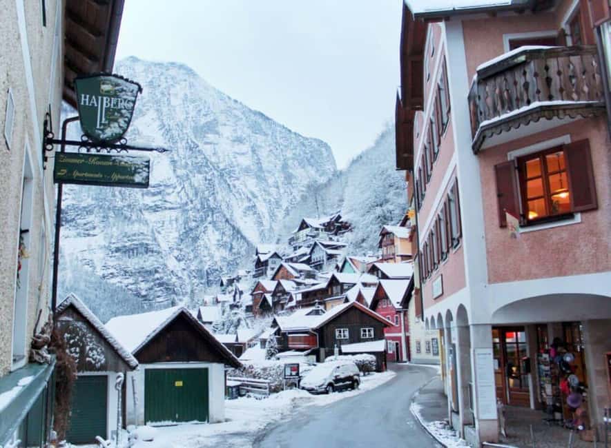 Austria: Hallstatt and Salzburg Day Tour from Vienna - The 14-hour Hallstatt and Salzburg loop, done in a small Mercedes van