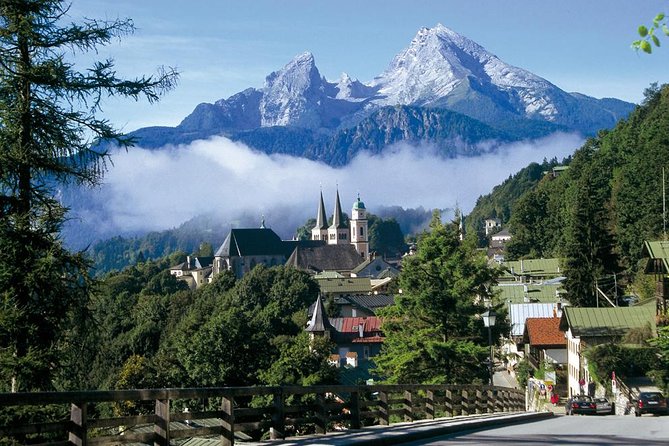 Bavarian Mountains including Berchtesgaden from Salzburg - Berchtesgaden village stop: snacks, souvenirs, and a real pause