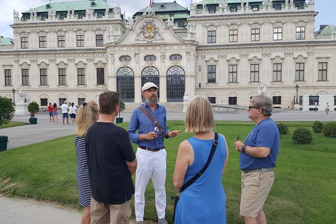 Belvedere Palace and Museum Tour - Meeting at Belvedere Palace and getting oriented quickly