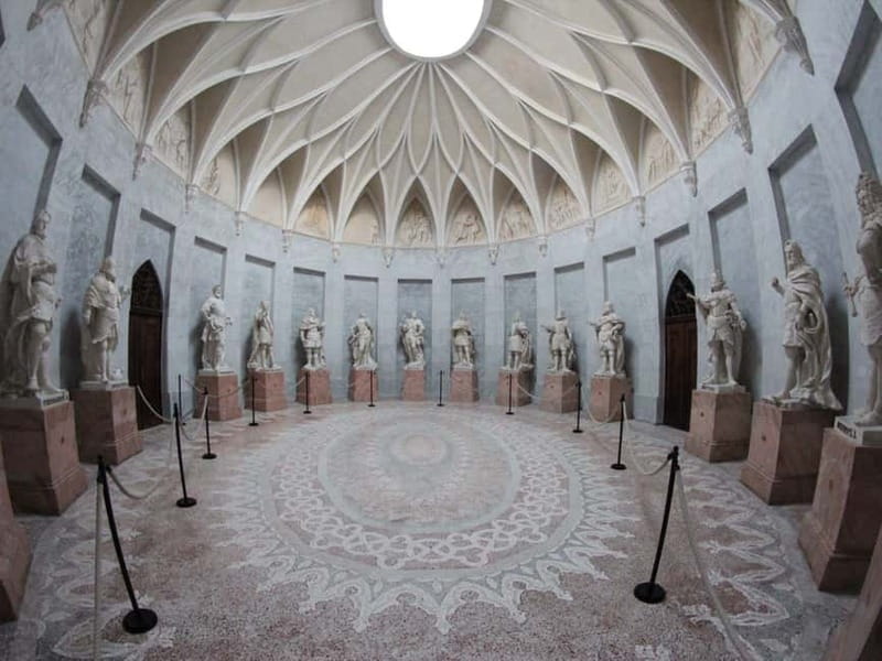 Bratislava: DayTrip: Castles around Vienna +underground lake - Why This Vienna-Day-Trip Combo Works So Well From Bratislava