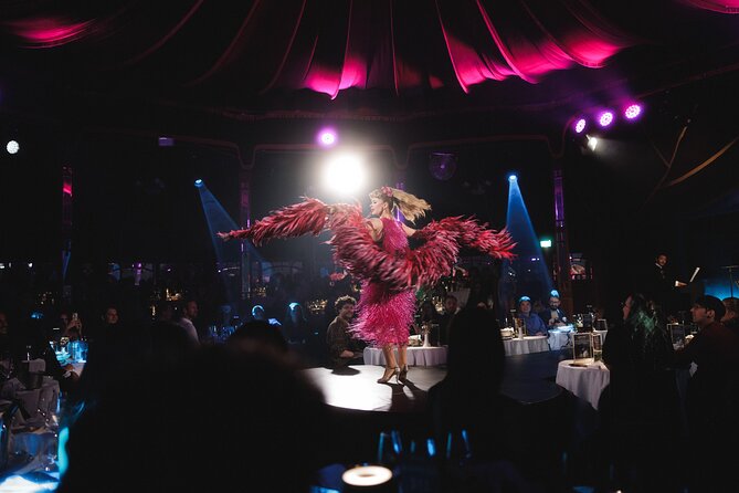 Burlesque Dinner Club The ultimate dinner club experience - The 5.5-hour plan: two show parts, dinner, then the party until 1:00 am