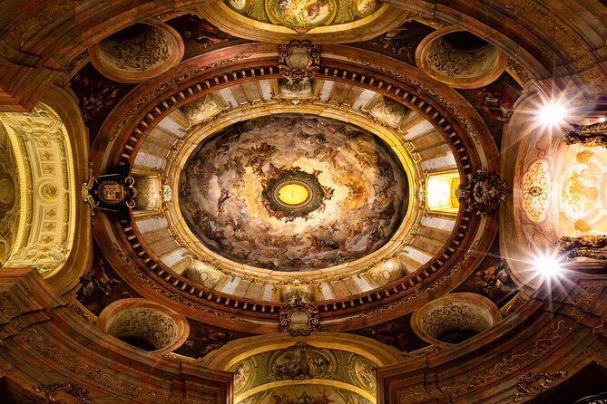 Christmas and New Year Concert at St. Peter’s Church in Vienna - Dress code and comfort tips that actually matter