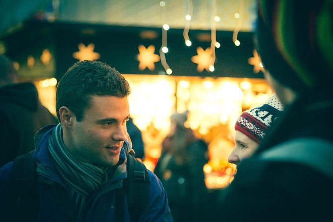 Christmas Market Vienna Tour - Food and Drink Strategy: Glühwein, Punch, Cookies, and Rum