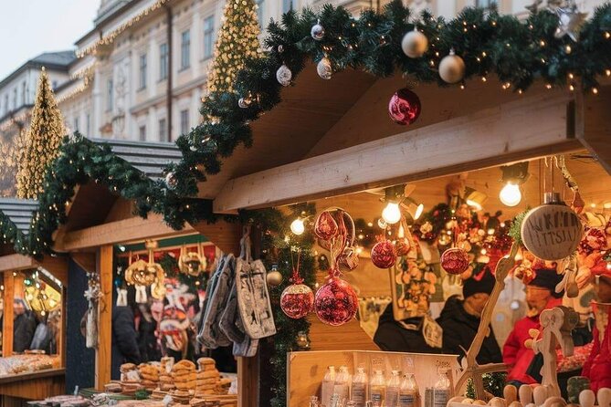 Christmas Markets & Shopping in Vienna - Graben and Kohlmarkt: the classic shopping lanes you actually want