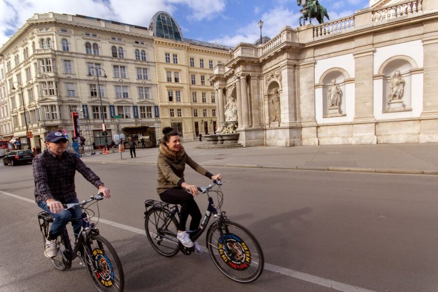 Classic Vienna: 3-Hour Guided Bike Tour - Why Vienna’s best sights work better from a bike saddle
