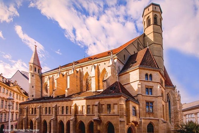 Classical Concerts in the Minorite Church - Tickets Vienna - Comfort checklist: heating, pews, phones, and the restroom timing issue