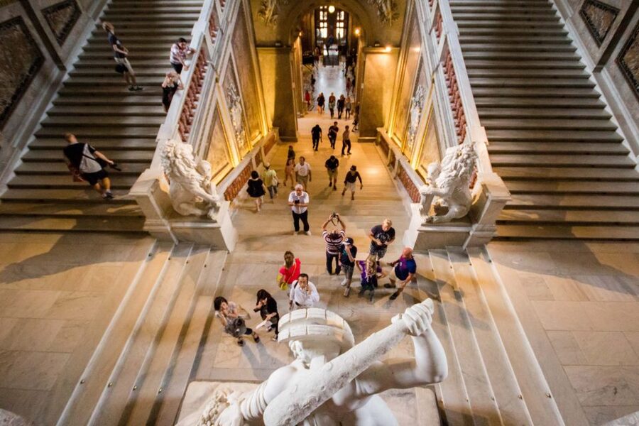 Combo Ticket: Kunsthistorisches Museum & Imperial Treasury - Inside Kunsthistorisches Museum Vienna: how to enjoy the big art collections
