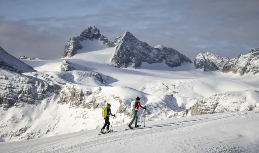 Dachstein Krippenstein: Yeti Snowshoe Ticket - Getting Started at the Valley Station in Obertraun