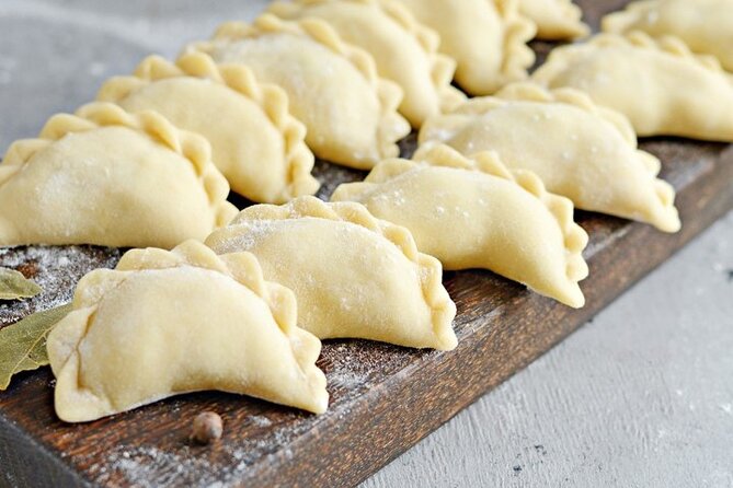 Dinner Cooking Class - Prezels, Dumplings, Apple Strudel & Music - Your Austrian menu: Salzburg pretzel, farmer-style dumplings, and apple strudel