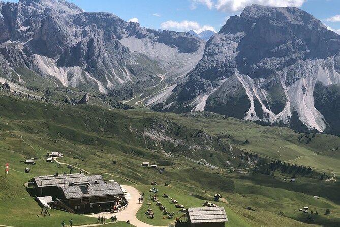 Dolomites Private Tour from Innsbruck: "Taste" of other Italy. - Stop 1: Ortisei, woodcarving culture, and a souvenir with meaning