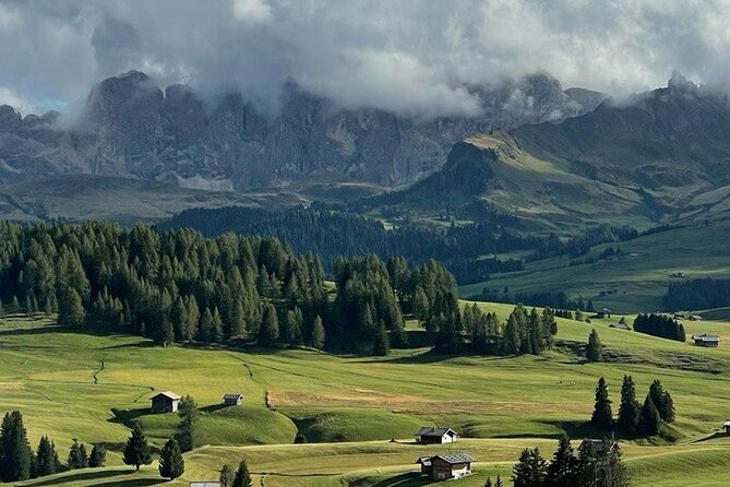Dolomites Private Tour from Innsbruck: "Taste" of other Italy. - Stop 3 option: Alpe di Siusi as the meadow plan (instead of Seceda)