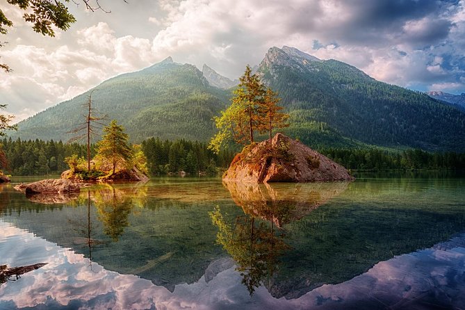 Eagle's Nest, Berchtesgaden and Ramsau with famous church and lake - Ramsau and Lake Hintersee: your short hike moment with big payoff