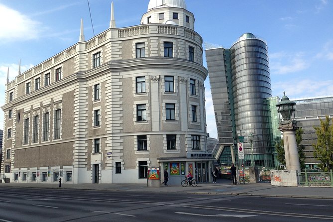 eBike Vienna 90min guided tour - use ebike for the whole day - Your Ringstraße Orientation: Getting Oriented Without Getting Lost