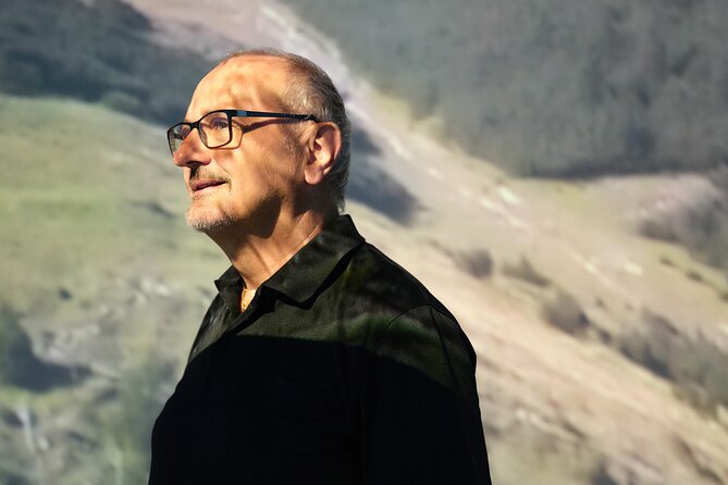 EXPERIENCE TIROL Immersive Show - The extras that make it smoother: lockers and audio in English