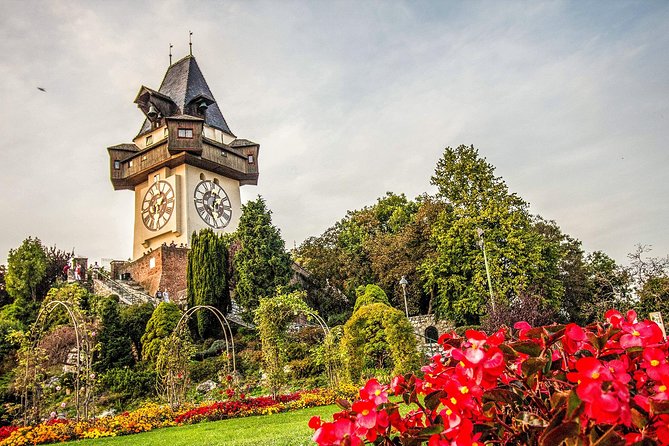 Explore Graz in 60 minutes with a Local - Murinsel Graz on the Mur River: architecture with a pause built in