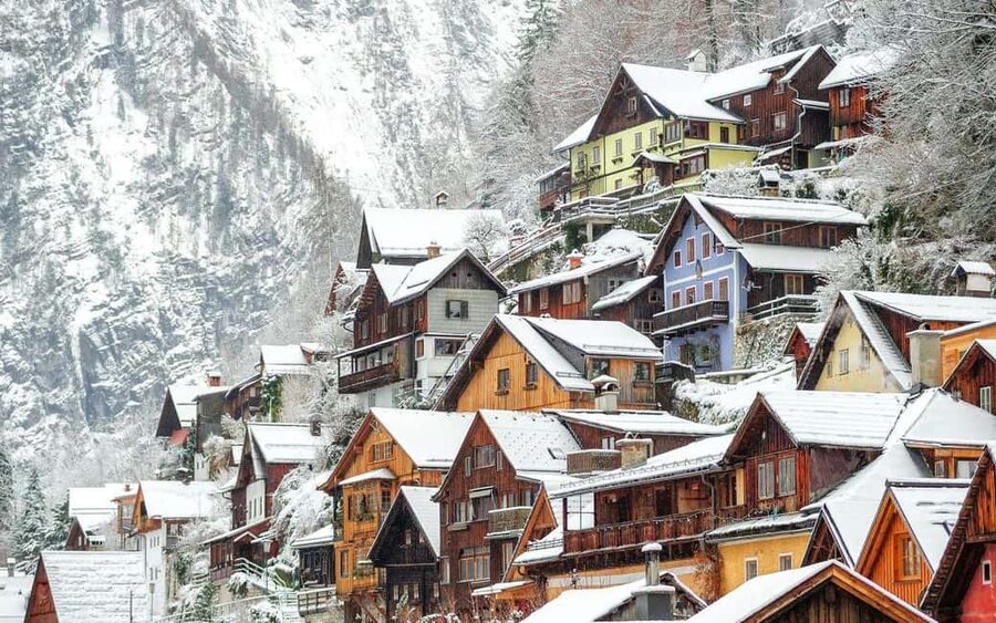 From Bratislava to the Austrian Alps: Hallstatt & Salzburg - Key highlights at a glance