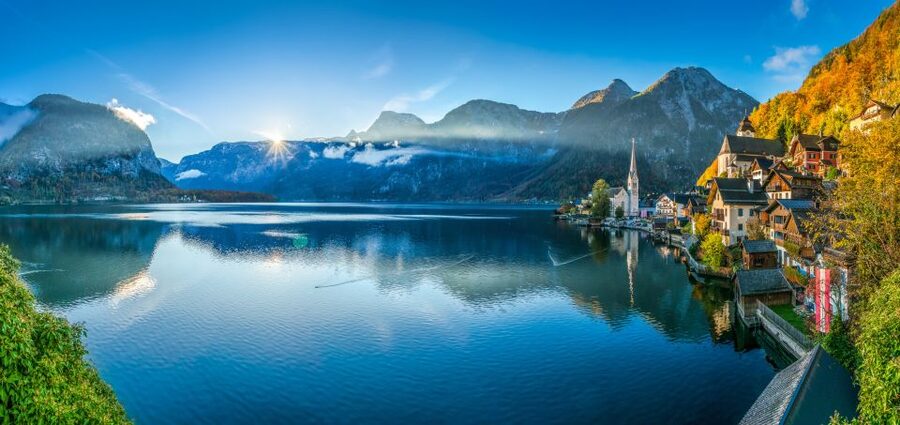 From Salzburg: Private Tour of Hallstatt - Quick hits
