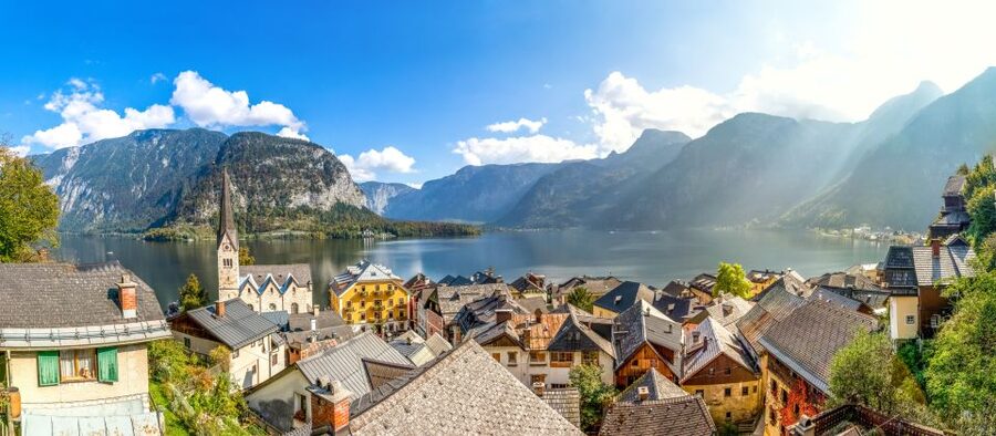 From Salzburg: Private Tour of Hallstatt - Fuschlsee and Schloss Fuschl, an early scenic win