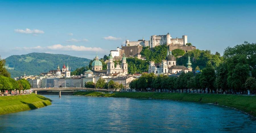 From Vienna: Guided Day Trip to Salzburg - Key things that make this day trip work