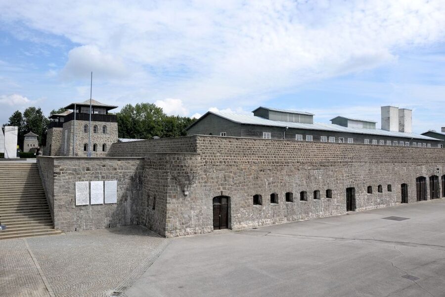 From Vienna: Mauthausen Memorial Private Day Trip - Private Vienna Pickup, Smooth Drive to Upper Austria