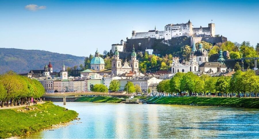 From Vienna: Melk, Salzburg, and Hallstatt Private Tour - Lake District Drive to Hallstatt: The Scenic Part That Doesn’t Feel Like Filler