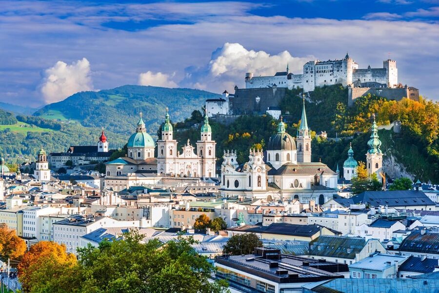 From Vienna: private day trip to Hallstatt and Salzburg - Key takeaways before you go