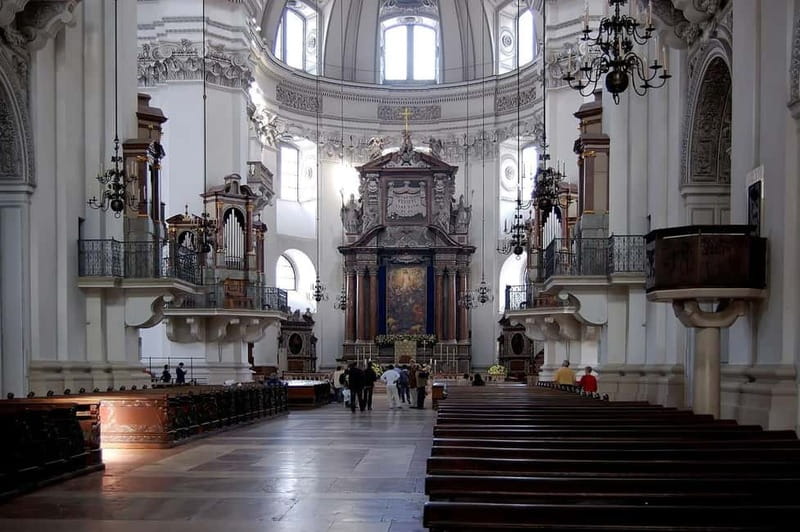 From Vienna: Private Melk, Hallstatt, and Salzburg Tour - Wachau Valley driving, Bad Ischl hints, and why the transfer matters
