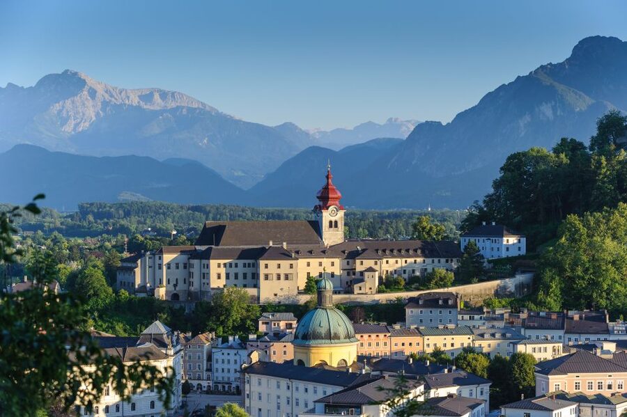 From Vienna: Sound of Movies Musical Tour to Salzburg - Lake Mondsee: the Maria wedding scene and the right kind of quick stop