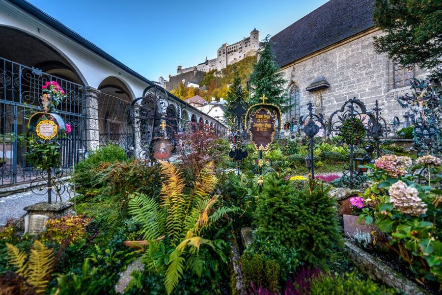From Vienna: Sound of Movies Musical Tour to Salzburg - Mirabell Gardens and Hellbrunn Park: Do-re-mi moments and the Gazebo stop