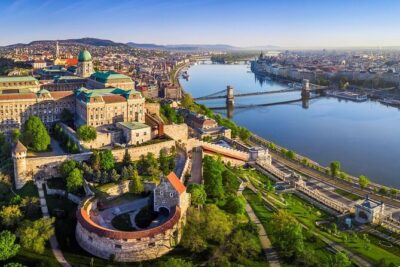 Full-Day Private Trip from Vienna to Budapest