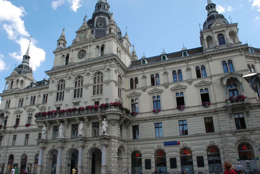 Graz Private Walking Tour - Graz in 90 minutes, what this tour really delivers