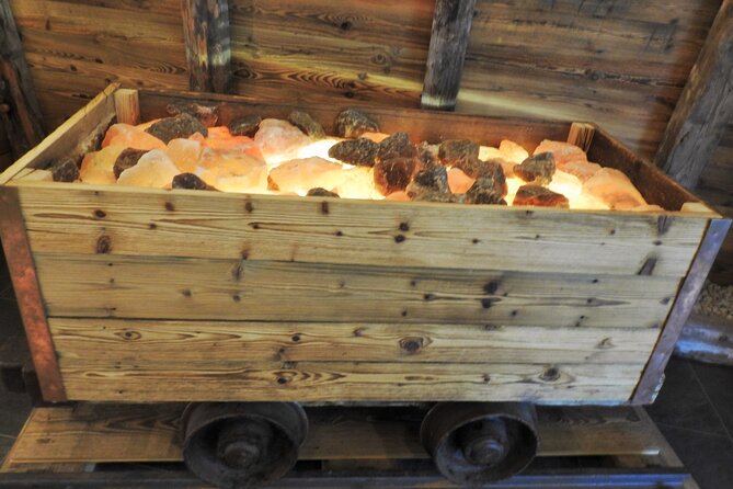 Hallstatt and Salt Mines Small-Group Tour from Salzburg - The return route: ski-country views and Hallein’s salt legacy