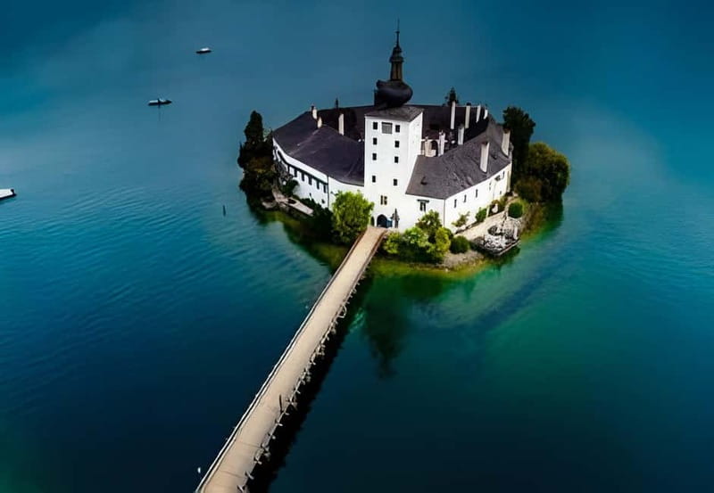 Hallstatt: Photoshoot with a Professional Photographer - The Walk: From Lake Views to the Famous Church Spire