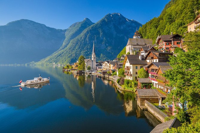 Hallstatt Small-Group Day Trip from Vienna - A small-group Hallstatt road trip that starts with door-to-door comfort