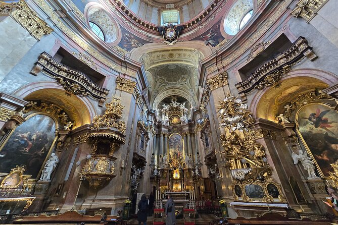 Highlights of Vienna in a Historical & Cultural 3h Walking Tour - Parliament, Pallas Athene Fountain, Rathaus, and Burgtheater: power in stone and style