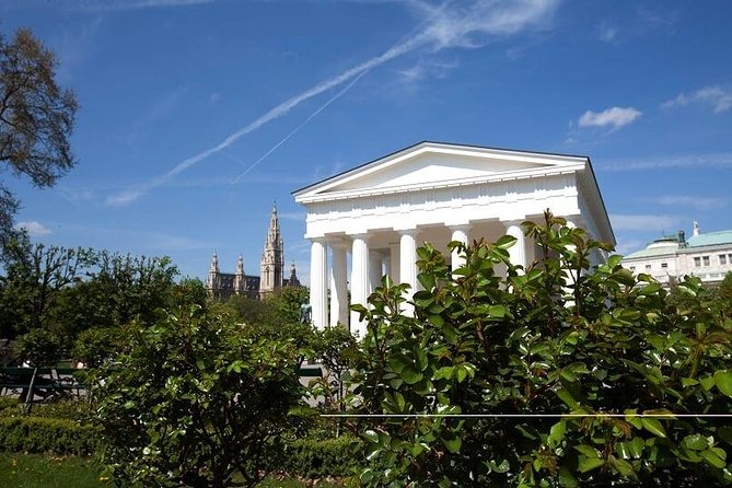 Hofburg Imperial Palace and Sisi Museum Skip the line tour - Quick hits for your Vienna calendar