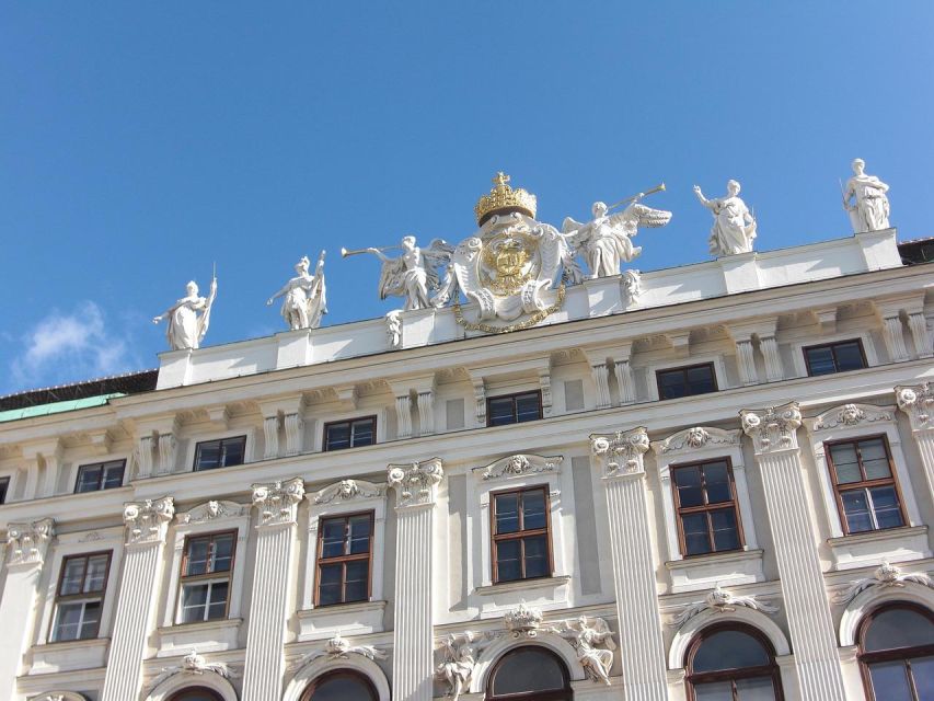 Hofburg, Sisi Museum and Imperial Apartments Private Tour - Where you meet, and how to start smoothly at Michaelerplatz 3