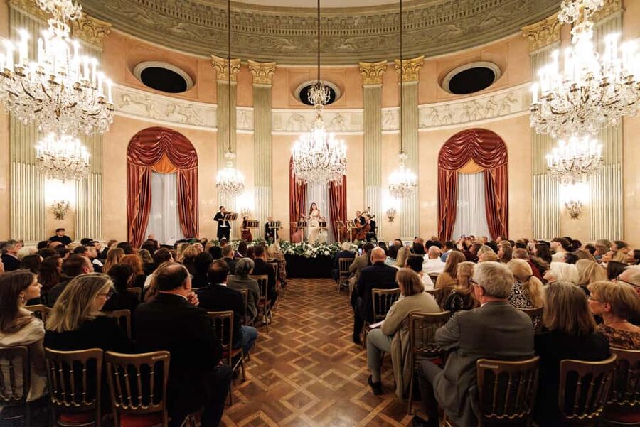 Imperial Gala Concert at Palais Auersperg - The Optional 4-Course Dinner: Real Viennese Comfort, Well Done