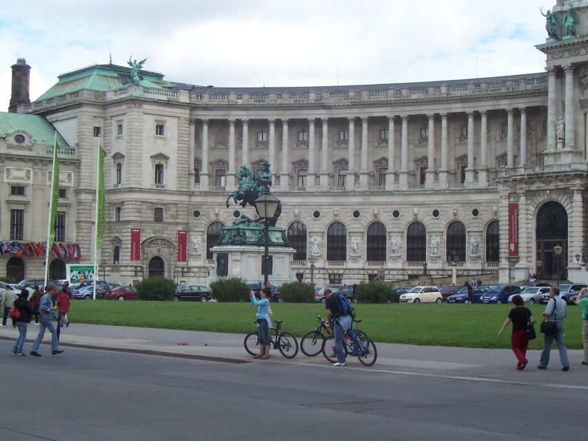 Imperial Vienna: Full-Day Tour from Budapest - Hundertwasser House on the Return: A Creative Reset
