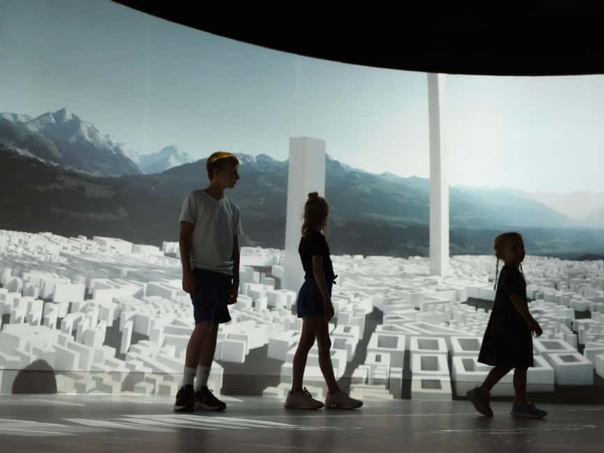 Innsbruck: EXPERIENCE TIROL - Immersive Show Ticket - Audio guide in English or Italian, and how to get the most out of it