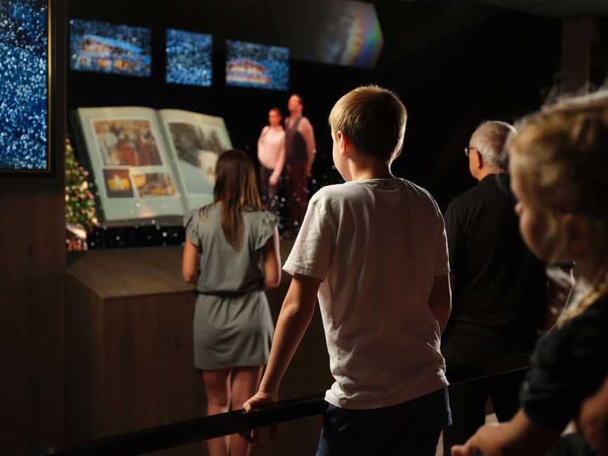 Innsbruck: EXPERIENCE TIROL - Immersive Show Ticket - Who should book Experience Tirol, and who might skip it