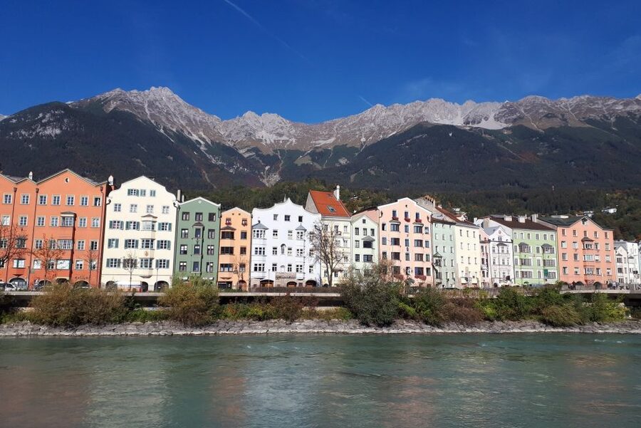 Innsbruck: Express Walk with a Local in 60 minutes - A fast way to understand Innsbruck without rushing