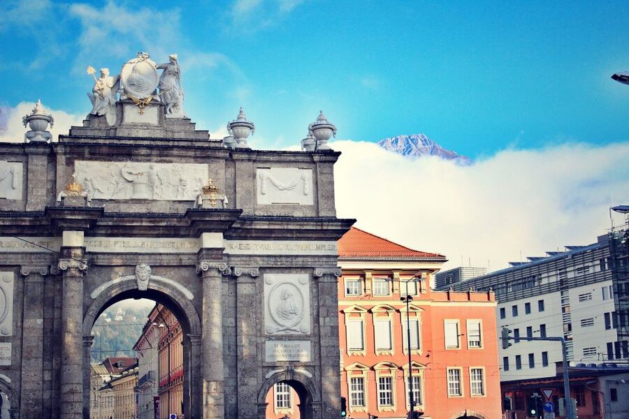 Innsbruck: Express Walk with a Local in 60 minutes - Dom St. Jakob: the second landmark that shapes your route