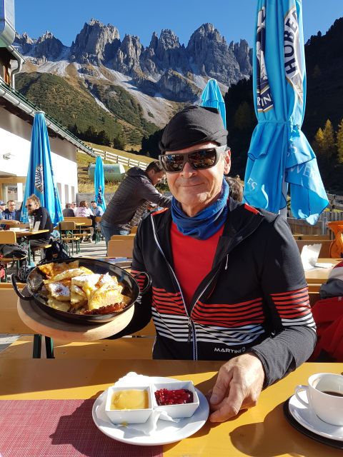 Innsbruck: Food Walk - Private Tour with a Licensed Guide - Route Energy: Old Town Alleys, Inn Bridge Views, and Nordkette in the Same Breath